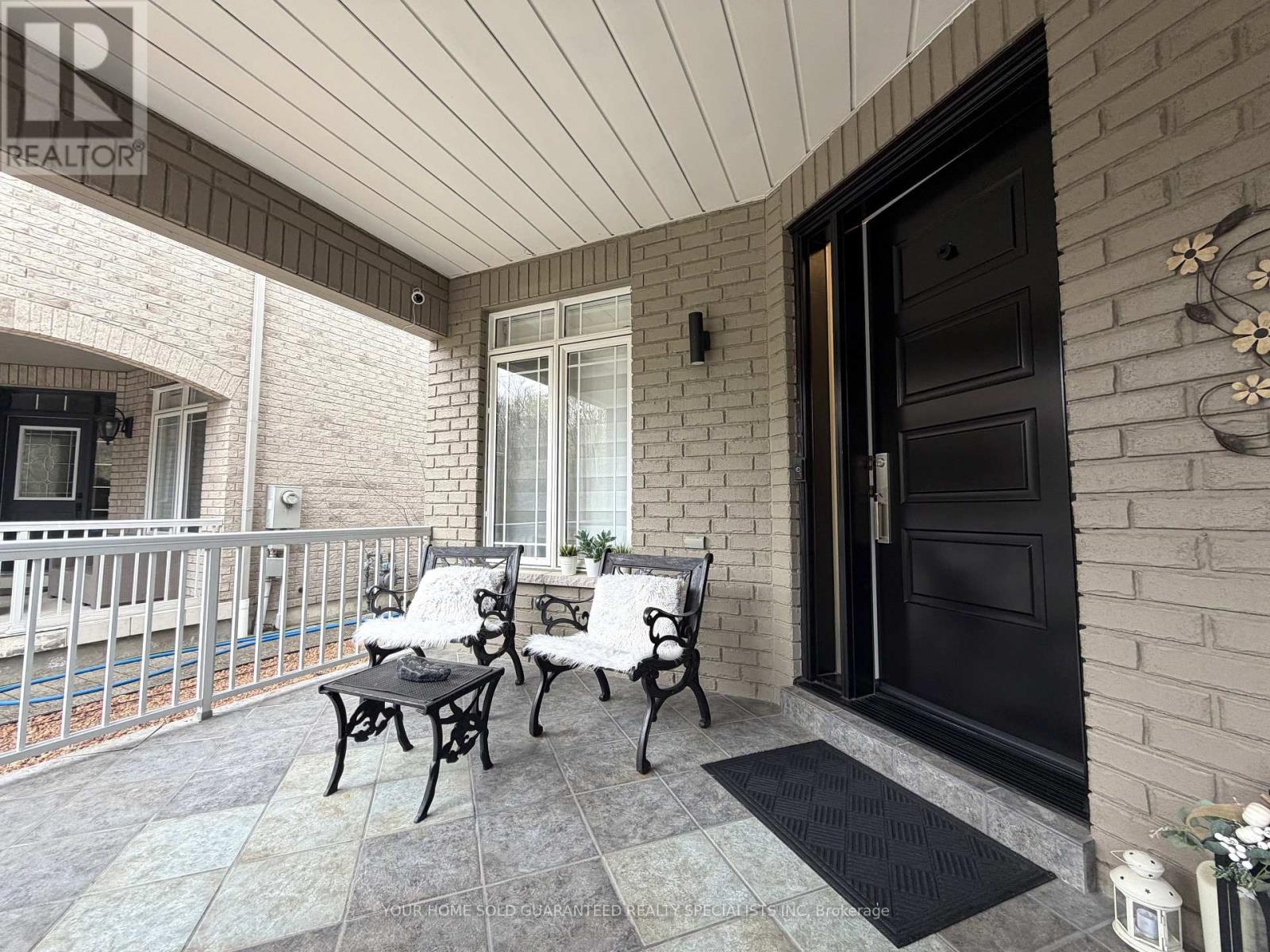 107 Bel Canto Crescent, Richmond Hill, Ontario  L4E 4H4 - Photo 2 - N13475778