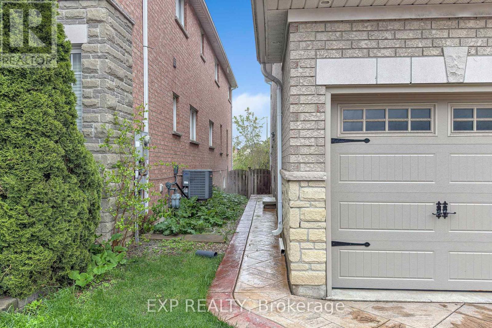 Lower - 50 Walford Road, Markham, Ontario  L3S 0A1 - Photo 2 - N13475582