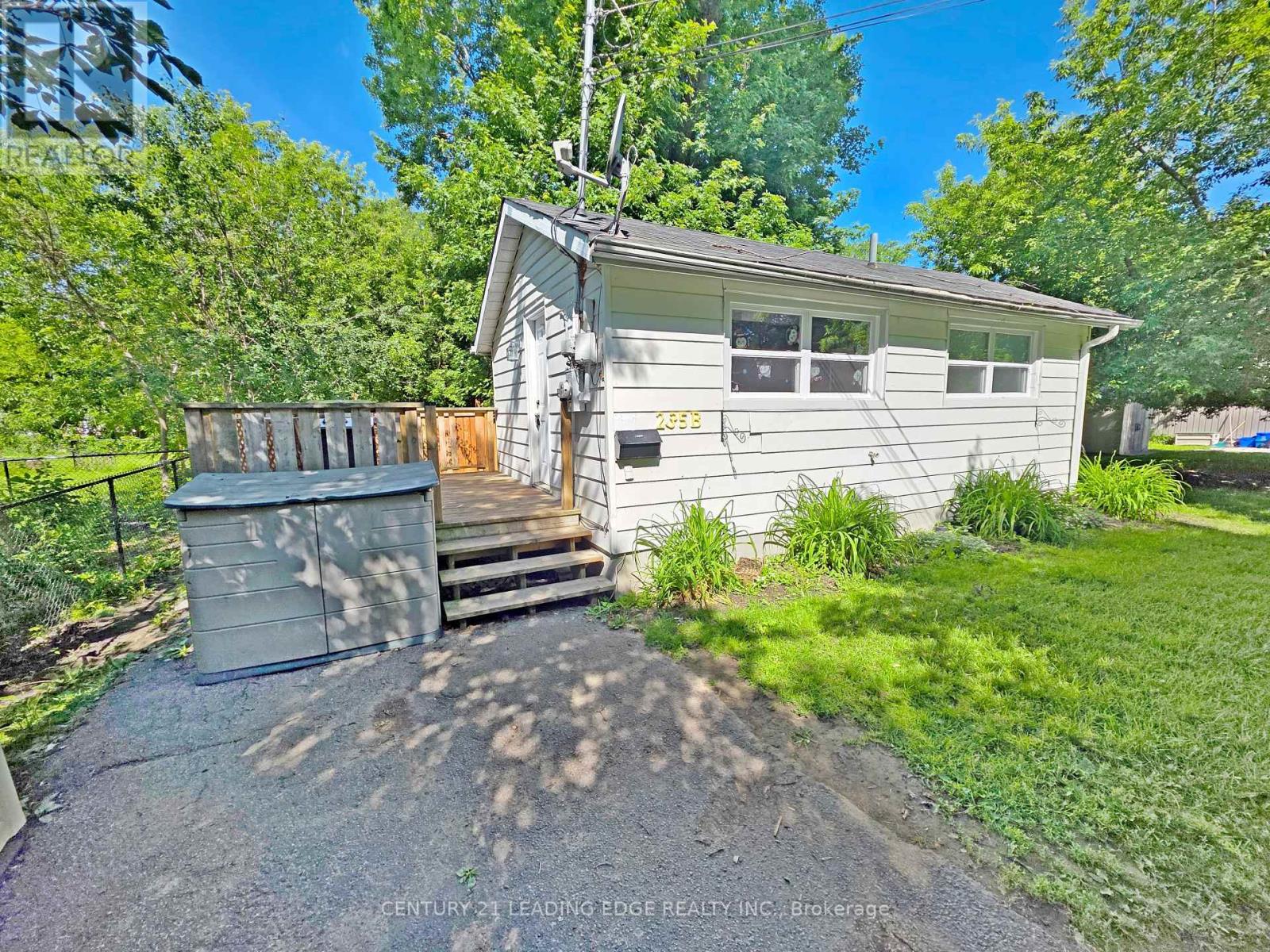 B - 235 BAYVIEW AVENUE, Georgina, Ontario