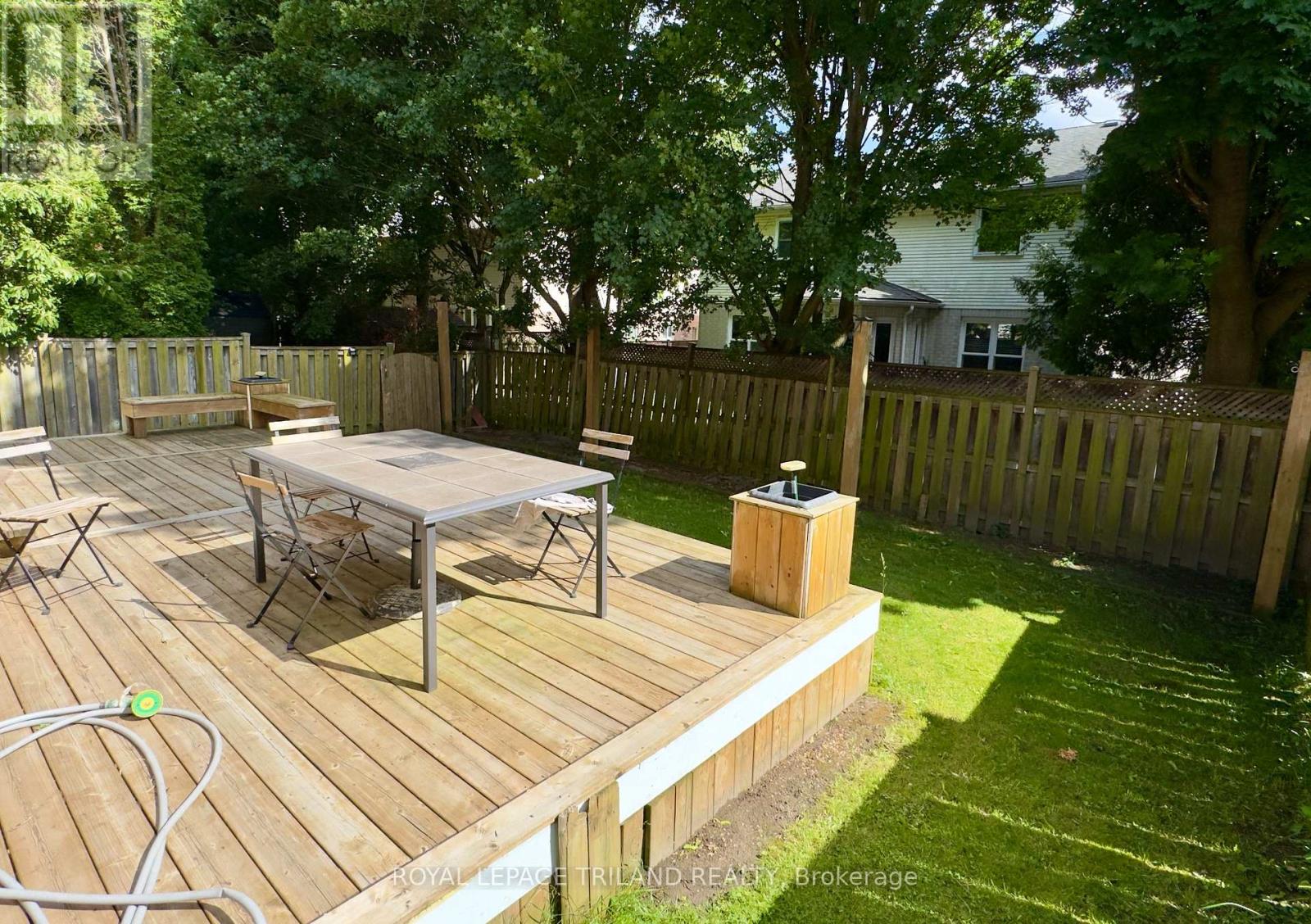 82 Meadowridge Road, London North, Ontario  N6H 5E6 - Photo 8 - X13477536