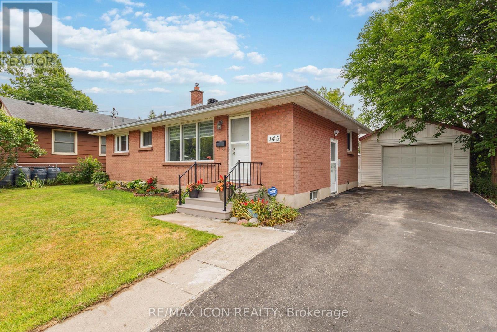 145 GLADSTONE AVENUE, London South, Ontario