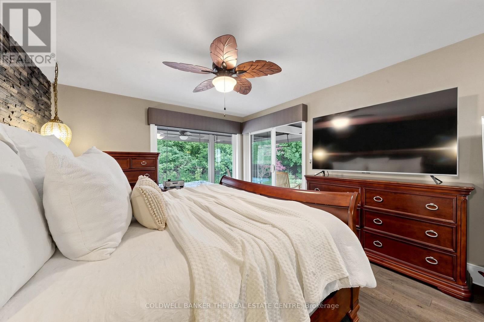 35 Parkside Drive, East Gwillimbury, Ontario  L9N 1G2 - Photo 14 - N13475416