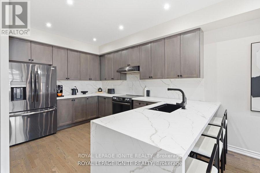 255 Moody Drive, Vaughan, Ontario L4H 5G2 - Photo 11 - N13476184