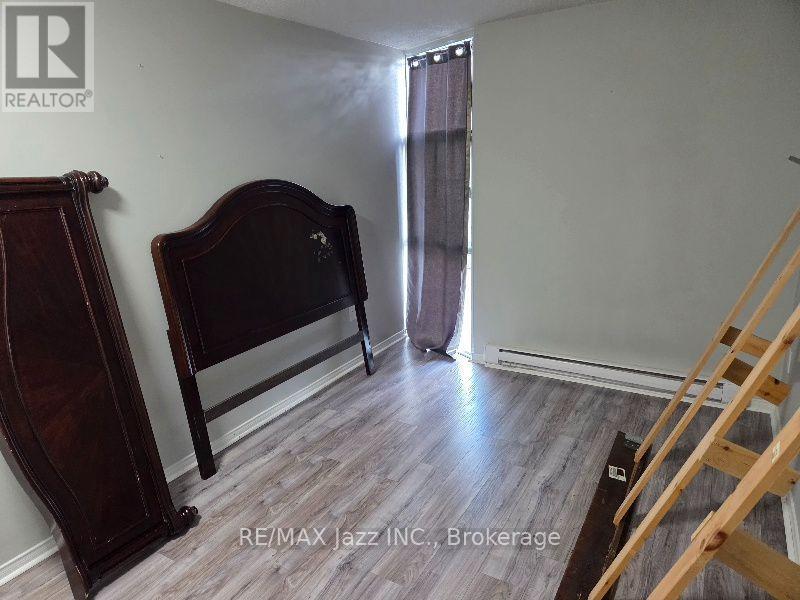 108 - 454 Centre Street S, Oshawa, Ontario L1H 4C2 - Photo 2 - E13476084