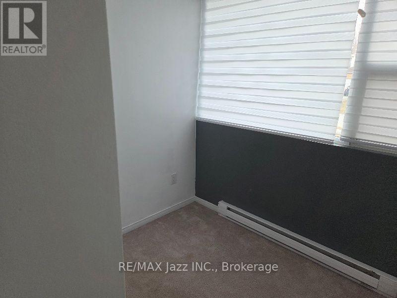 108 - 454 Centre Street S, Oshawa, Ontario L1H 4C2 - Photo 3 - E13476084