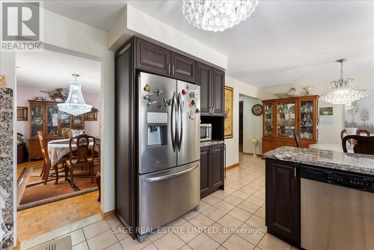 116 Butterfield Crescent, Vaughan, Ontario  L6A 1J3 - Photo 16 - N13476202