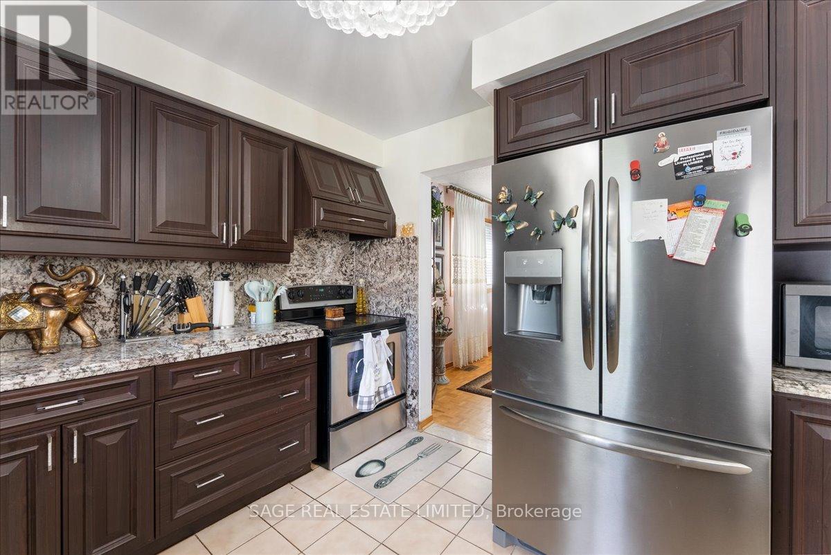 116 Butterfield Crescent, Vaughan, Ontario  L6A 1J3 - Photo 17 - N13476202