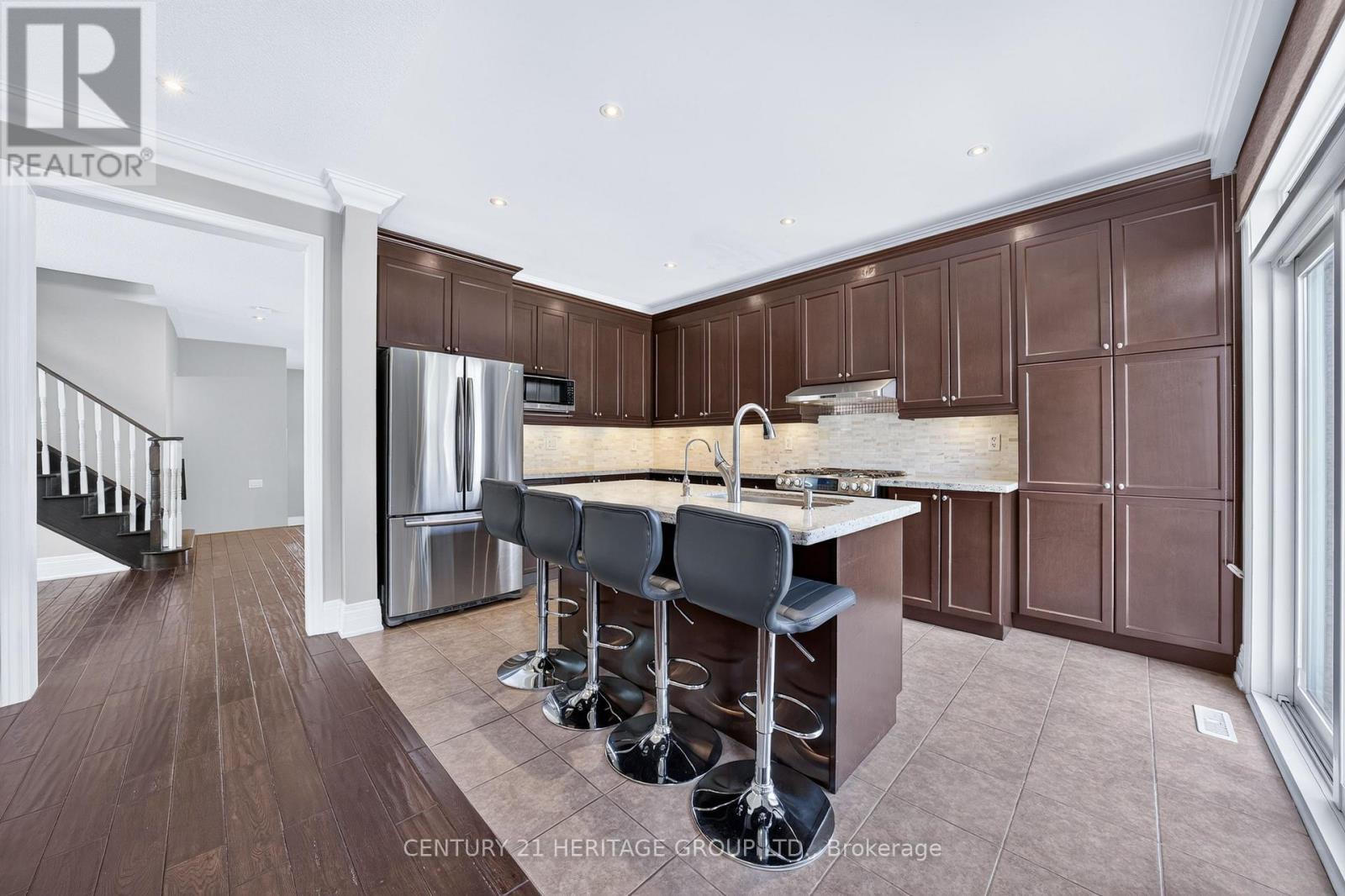 16 Harvest Hills Boulevard, East Gwillimbury, Ontario  L9N 0A5 - Photo 10 - N13476374