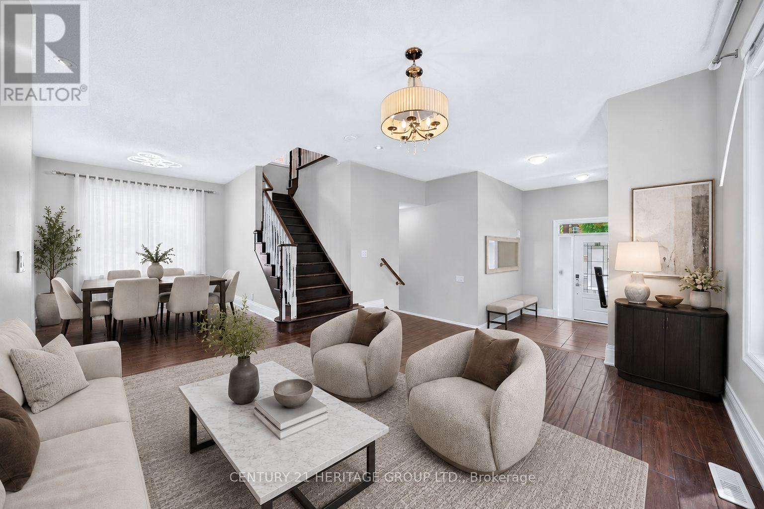 16 Harvest Hills Boulevard, East Gwillimbury, Ontario  L9N 0A5 - Photo 6 - N13476374