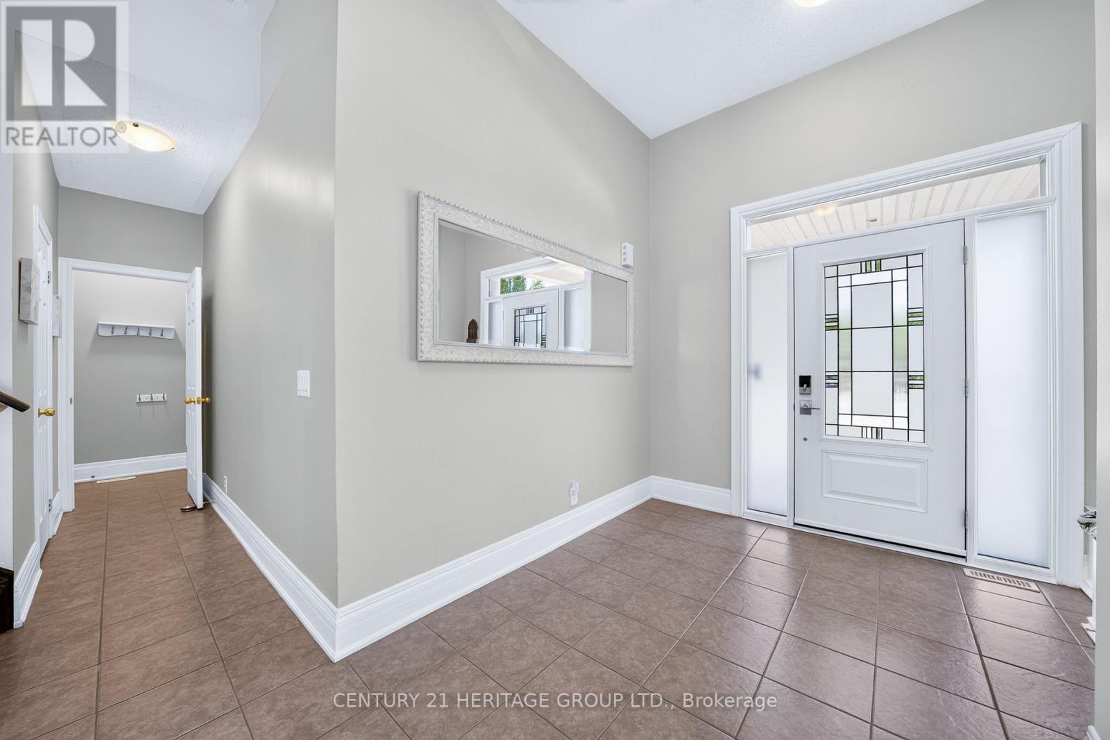 16 Harvest Hills Boulevard, East Gwillimbury, Ontario  L9N 0A5 - Photo 5 - N13476374