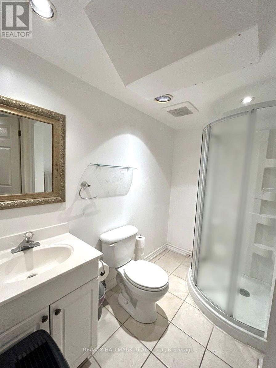 Lower A - 31 Seabreeze Avenue, Vaughan, Ontario  L4J 8R6 - Photo 4 - N13477194