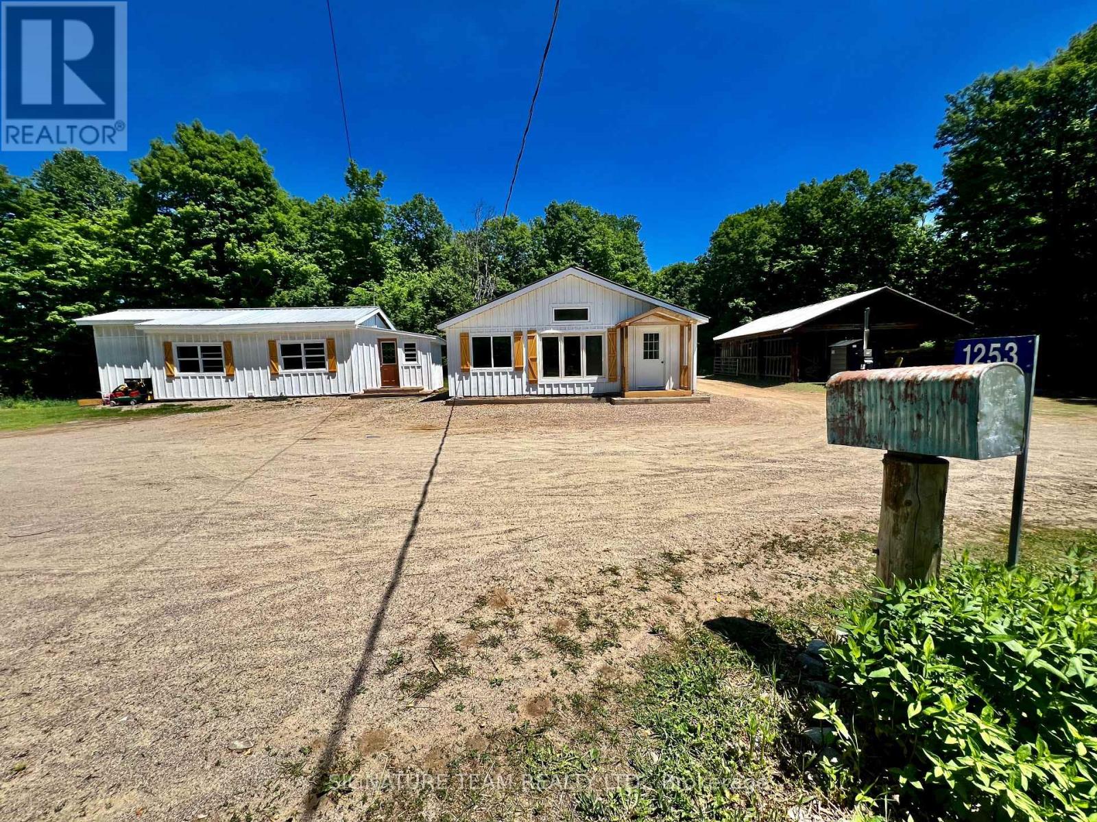 1253 Shorts Road, Frontenac, Ontario  K0H 1B0 - Photo 2 - X13436126