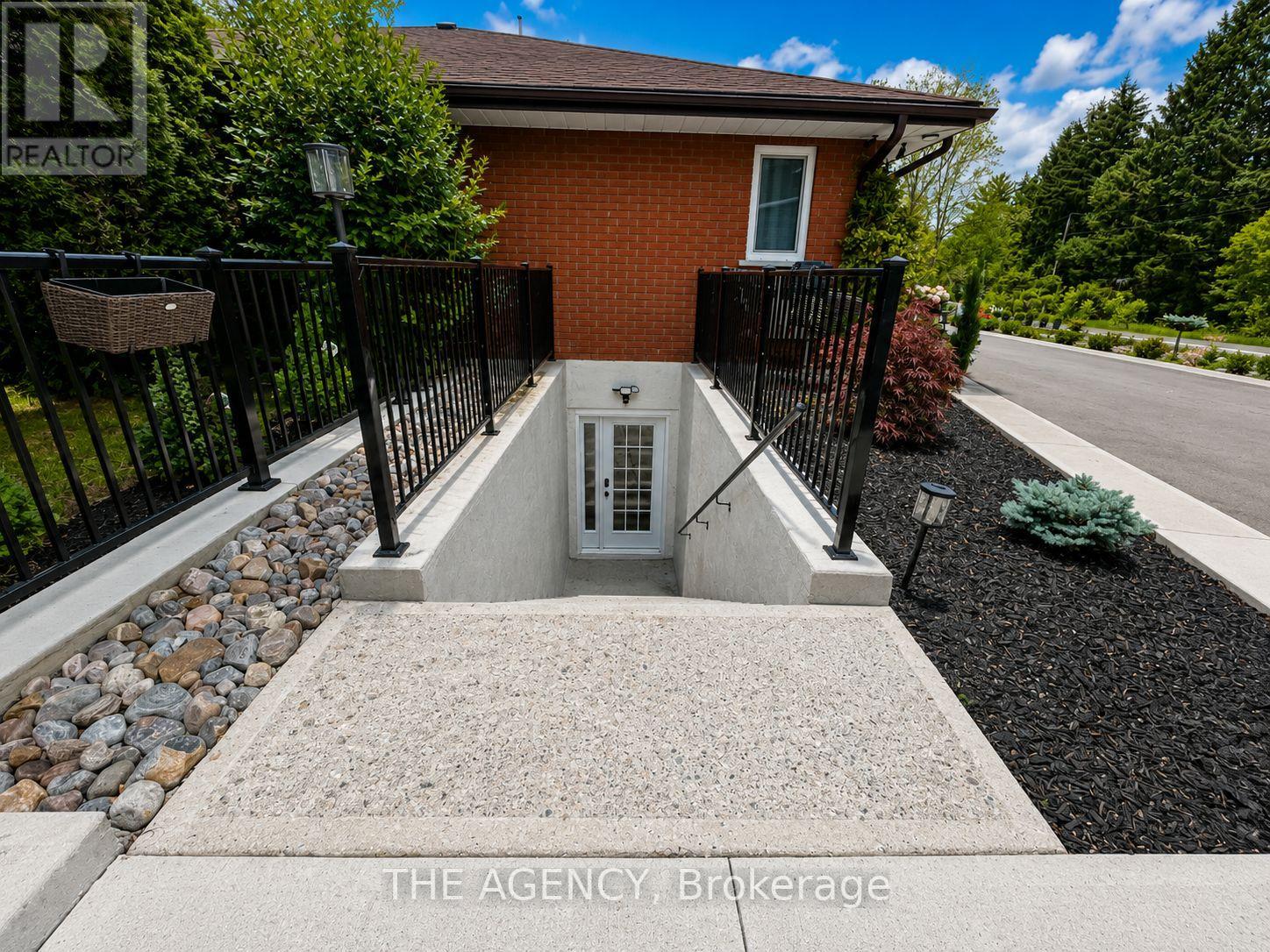 Basement - 15415 Jane Street, King, Ontario  L7B 1A3 - Photo 3 - N13476560