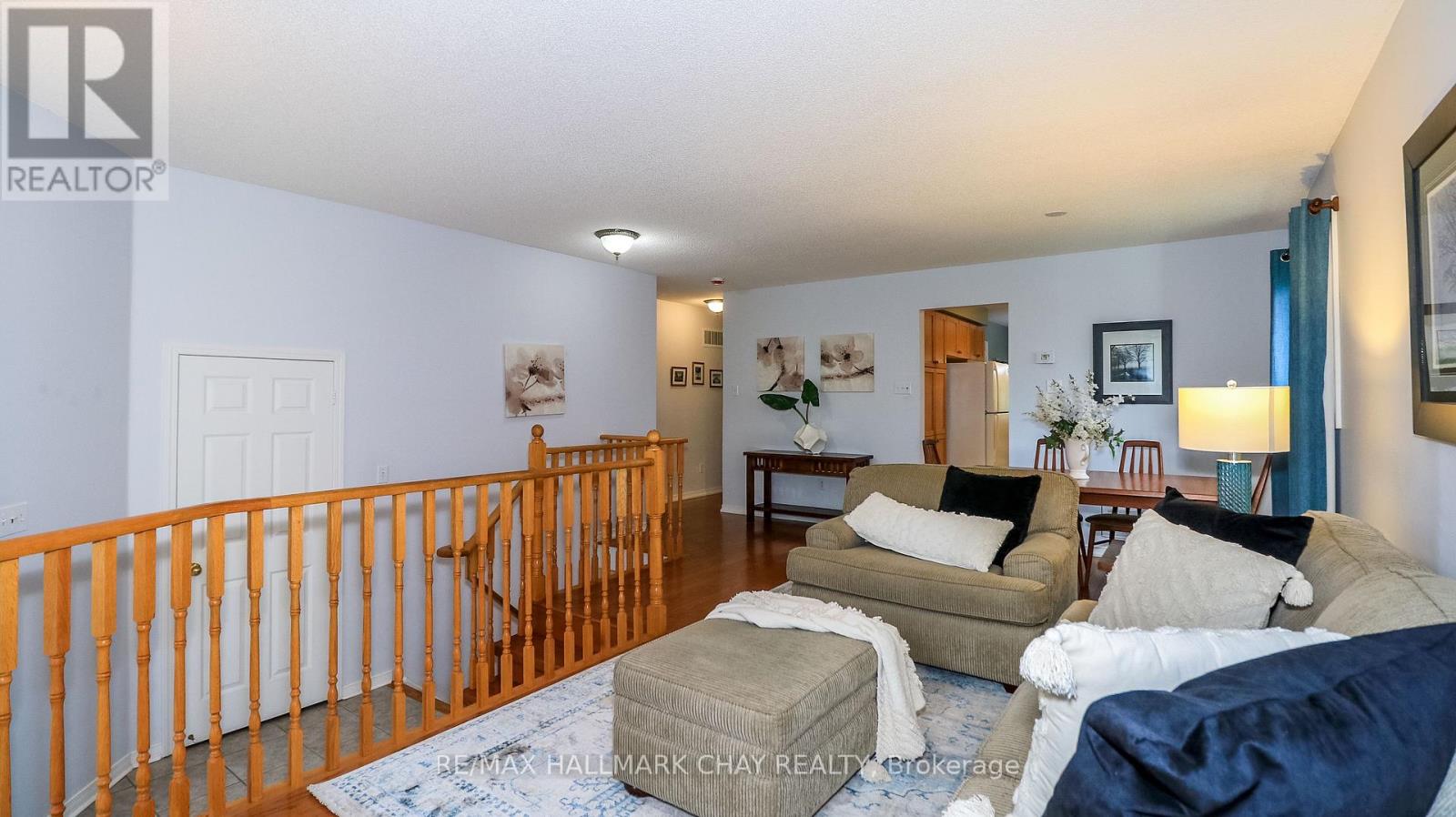 305 Stanley Street, Barrie, Ontario  L4M 6X6 - Photo 8 - S13415716
