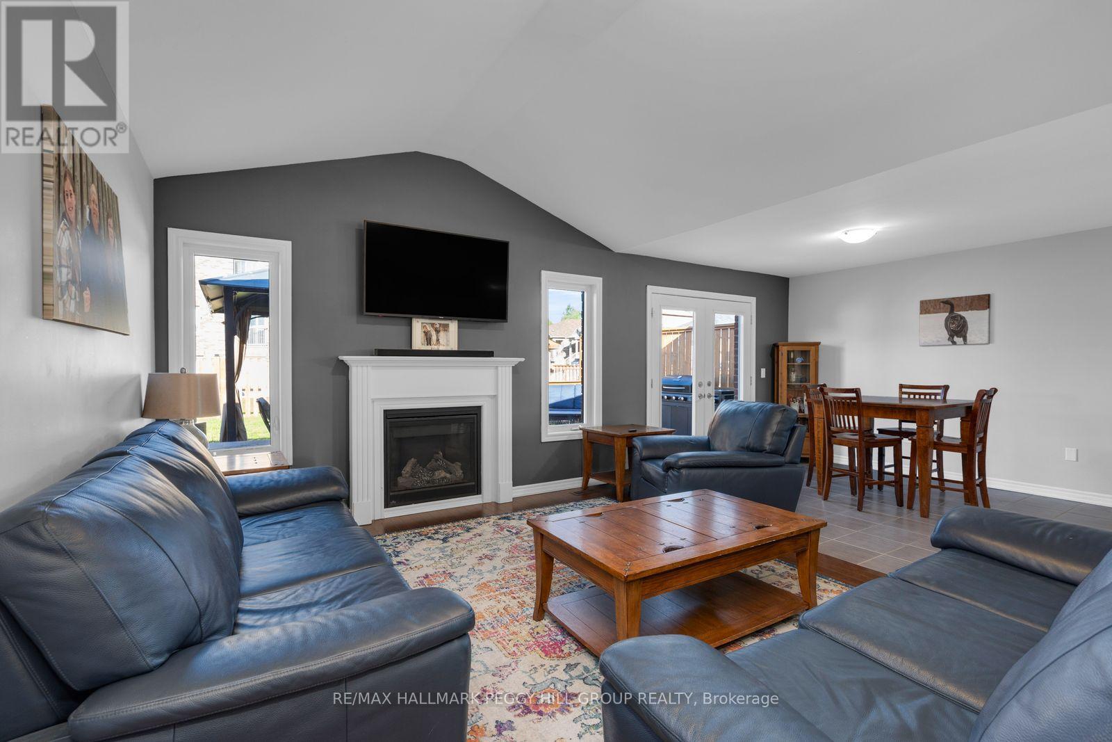 70 Bellisle Road, Penetanguishene, Ontario  L9M 0V6 - Photo 2 - S13475862