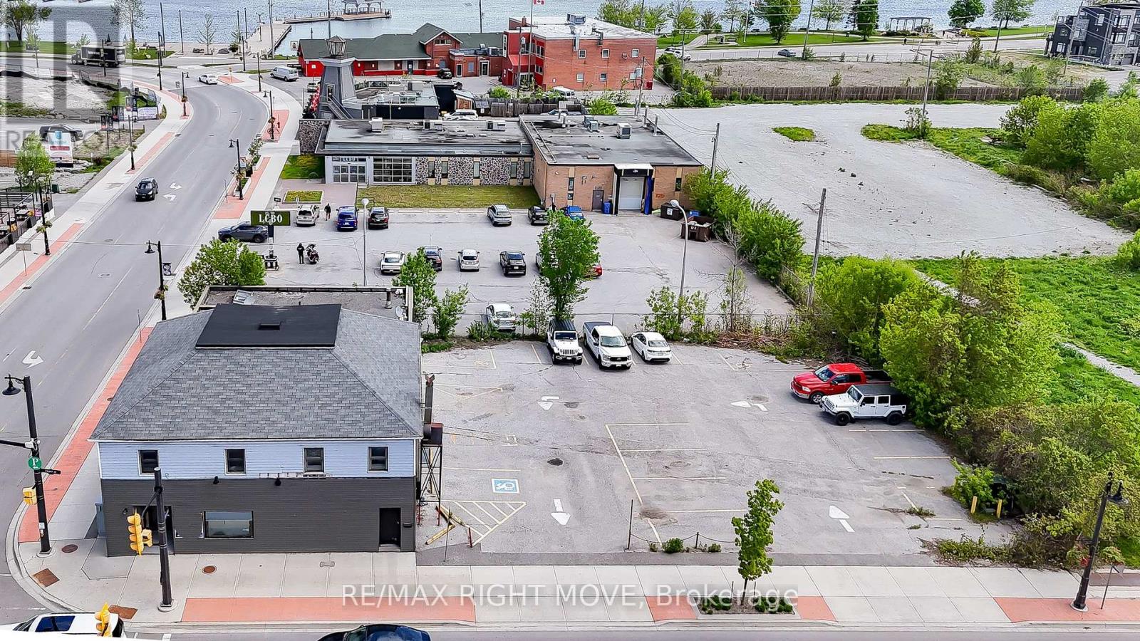 2 FRONT STREET S, Orillia, Ontario