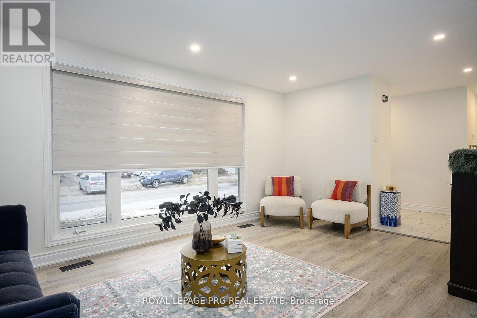 Upper Level - 263 Cook Street, Barrie, Ontario L4M 4H7 - Photo 3 - S13476728