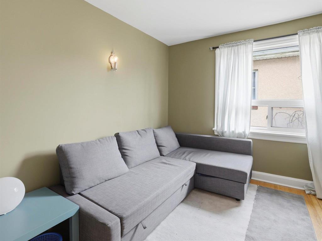 608 Broadway Street, Winnipeg, Manitoba R3C 0W8 - Photo 12 - 202614662