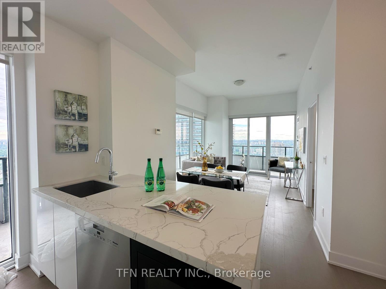 4703 - 20 Shore Breeze Drive, Toronto, Ontario  M8V 0C7 - Photo 12 - W13070654