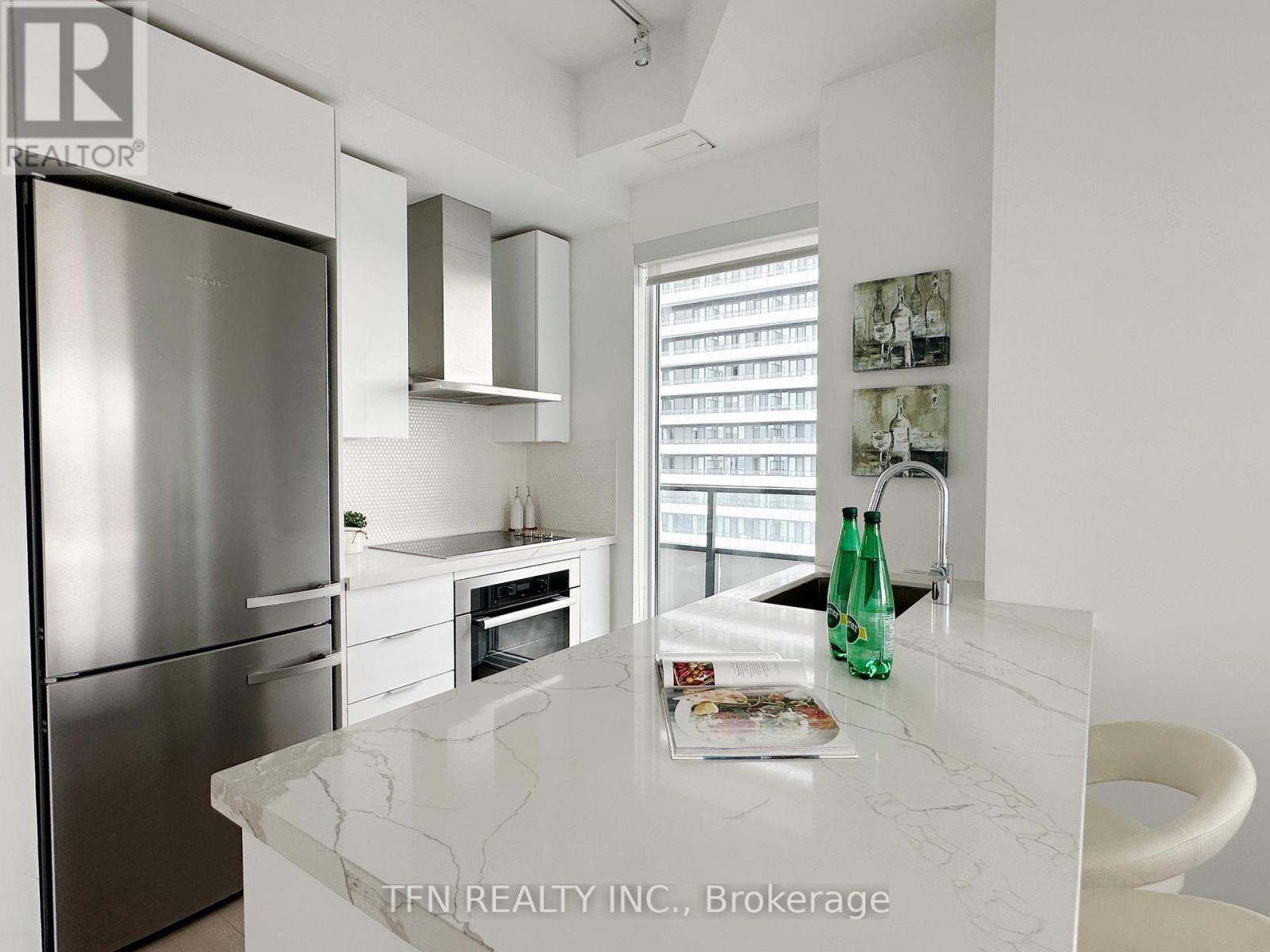 4703 - 20 Shore Breeze Drive, Toronto, Ontario  M8V 0C7 - Photo 4 - W13070654