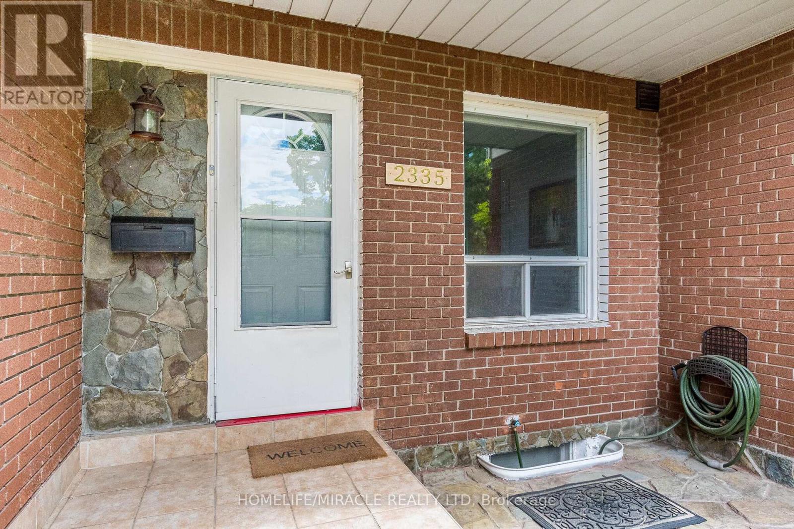 2335 Council Ring Road, Mississauga, Ontario L5L 1B9 - Photo 3 - W13055654
