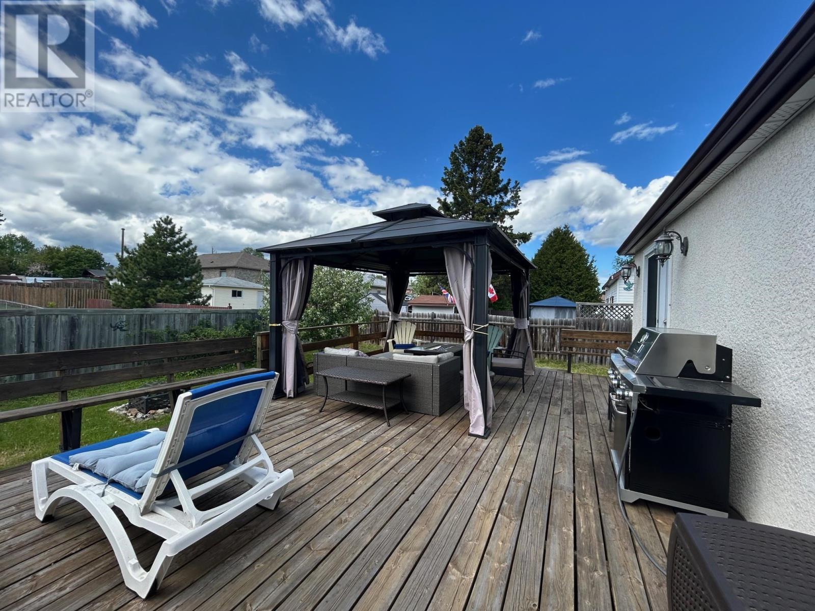 523 Hodder Ave, Thunder Bay, Ontario  P7A 1V6 - Photo 19 - TB2601514