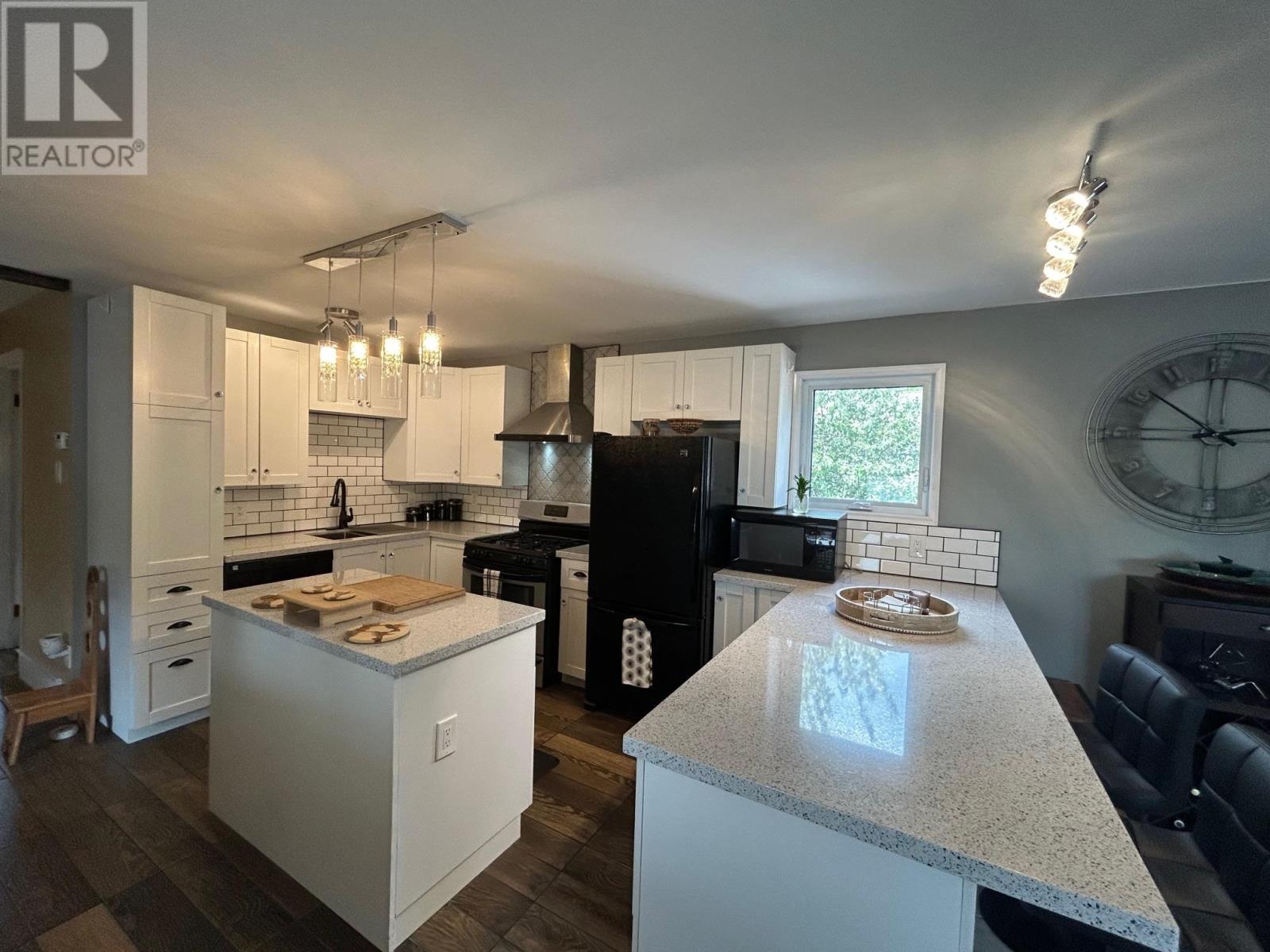 523 Hodder Ave, Thunder Bay, Ontario  P7A 1V6 - Photo 7 - TB2601514