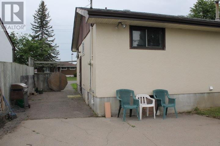 2804 Churchill Dr E, Thunder Bay, Ontario  P7A 1G7 - Photo 34 - TB2601637