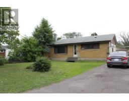 2804 Churchill DR E, Thunder Bay, Ontario