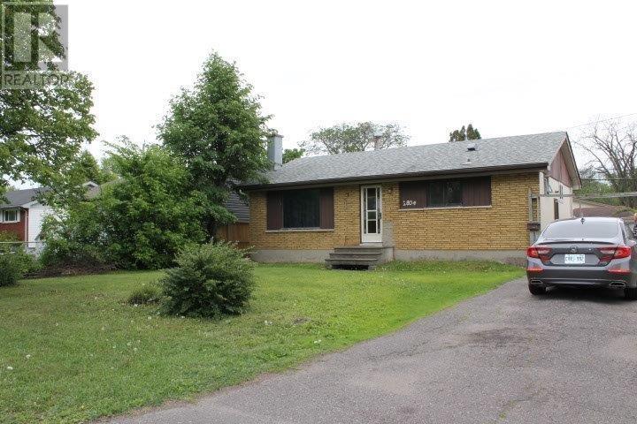 2804 Churchill Dr E, Thunder Bay, Ontario  P7A 1G7 - Photo 35 - TB2601637