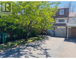 18 PETERSON COURT, Brampton, Ontario
