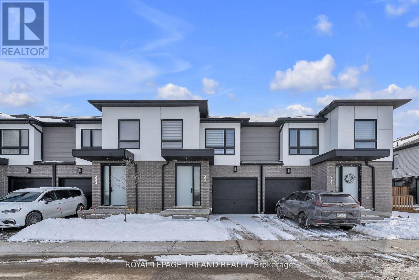 231 - 175 Doan Drive E, Middlesex Centre, Ontario  N0L 1R0 - Photo 1 - X13477632