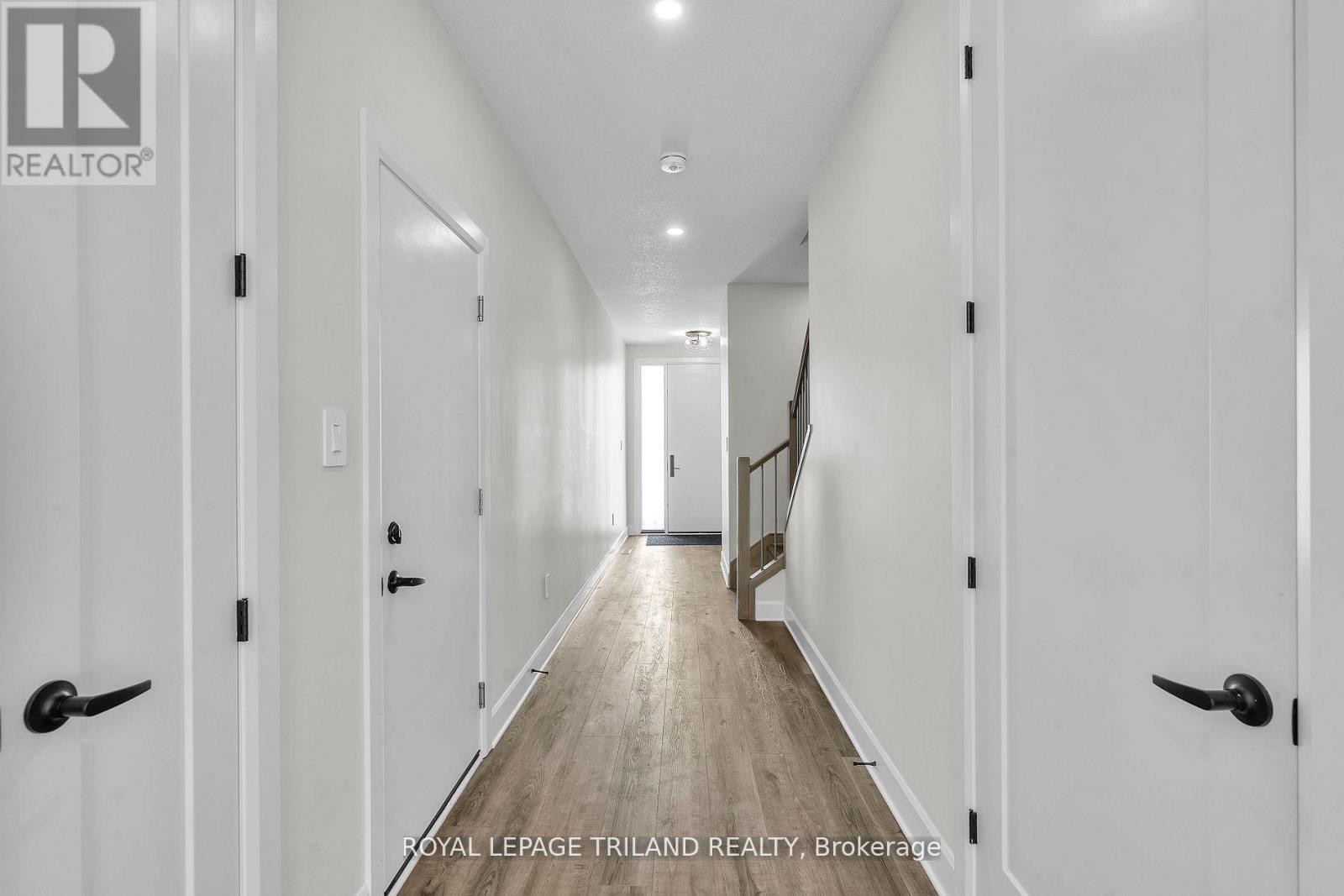 231 - 175 Doan Drive E, Middlesex Centre, Ontario  N0L 1R0 - Photo 3 - X13477632