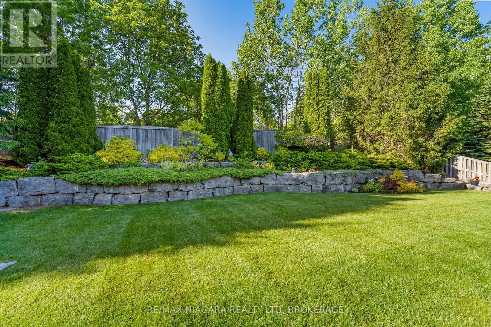 6775 Domenic Crescent, Niagara Falls, Ontario  L2J 4L5 - Photo 47 - X13175576