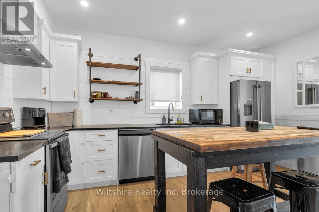 10 Pearl Street, Tillsonburg, Ontario  N4G 1L3 - Photo 11 - X12649490
