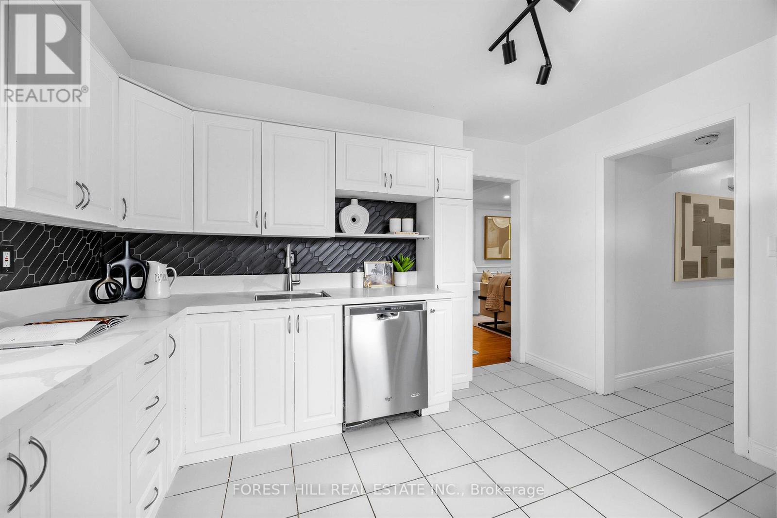 246 Grandravine Drive, Toronto, Ontario  M3N 1J3 - Photo 17 - W13473326