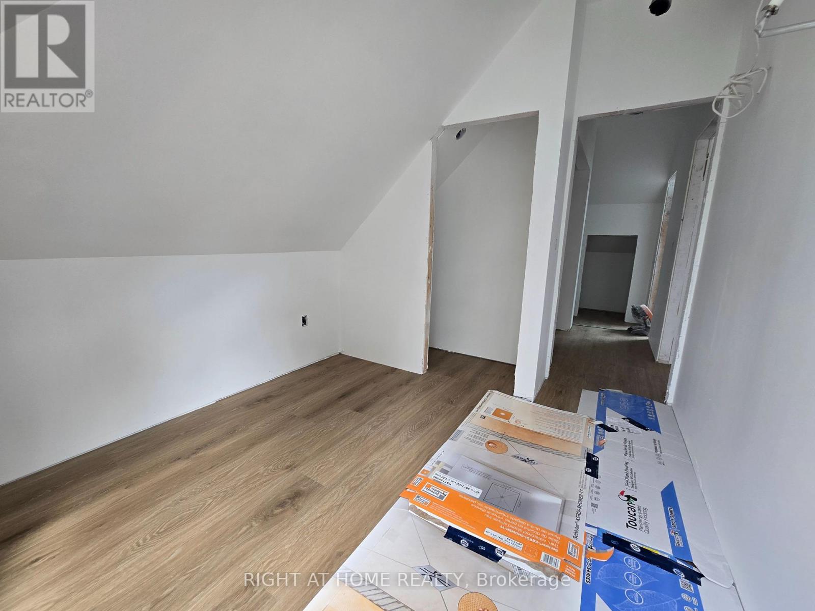 Garden Suite - 1103 Dufferin Street, Toronto, Ontario  M6H 4B5 - Photo 9 - W13459904