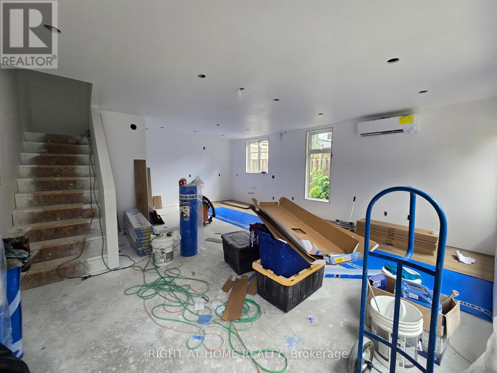 Garden Suite - 1103 Dufferin Street, Toronto, Ontario  M6H 4B5 - Photo 2 - W13459904
