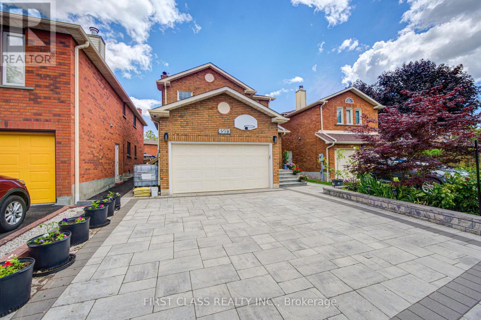 4503 KIMBERMOUNT AVENUE, Mississauga, Ontario