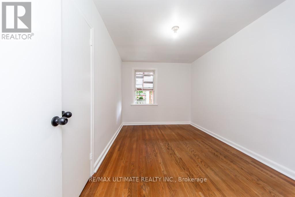 61 Yorkview Drive, Toronto, Ontario  M2R 1J7 - Photo 27 - W13474152