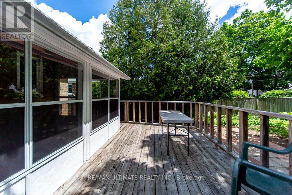 61 Yorkview Drive, Toronto, Ontario  M2R 1J7 - Photo 50 - W13474152