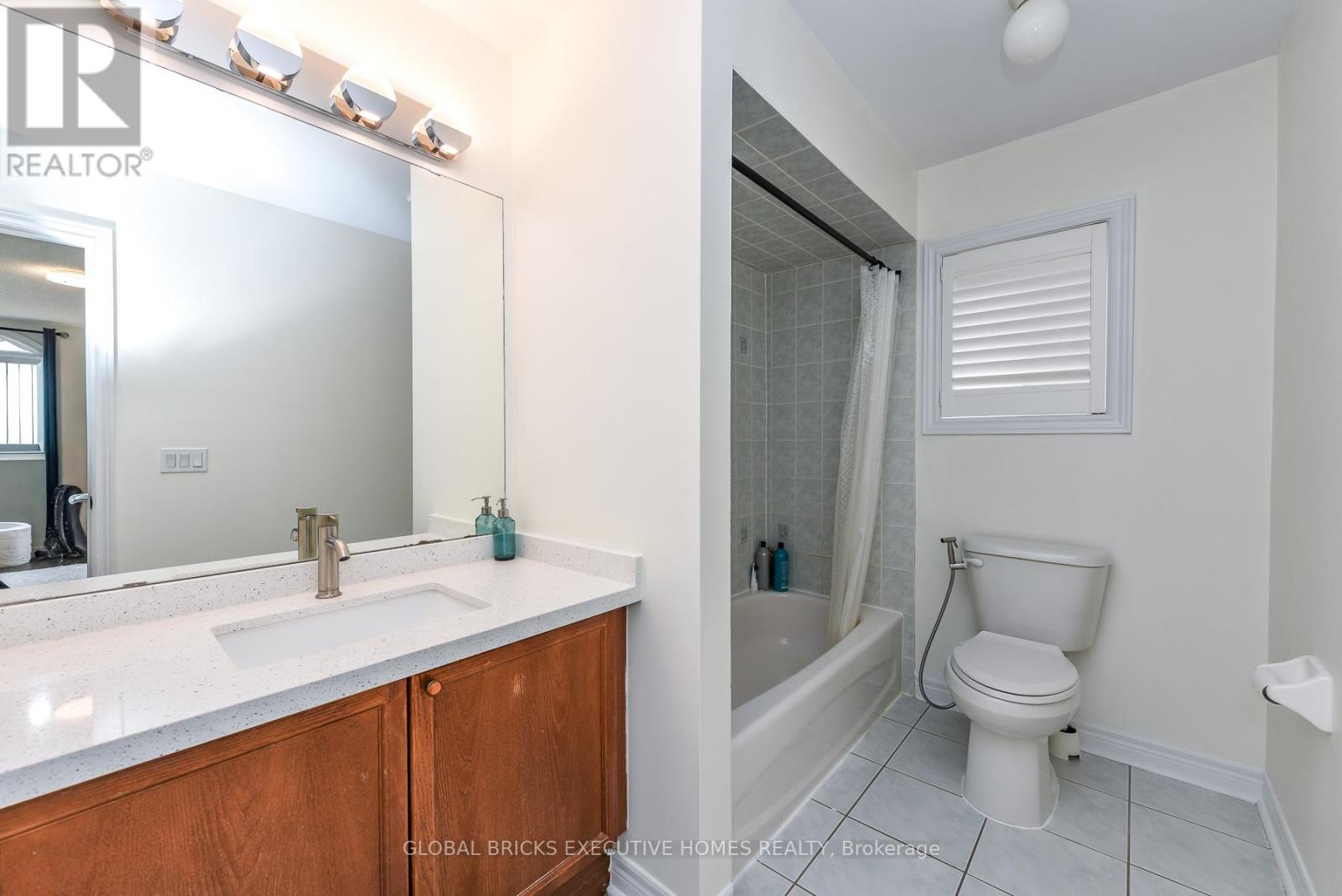 3435 Artesina Drive, Mississauga, Ontario  L5M 7K3 - Photo 34 - W13472364