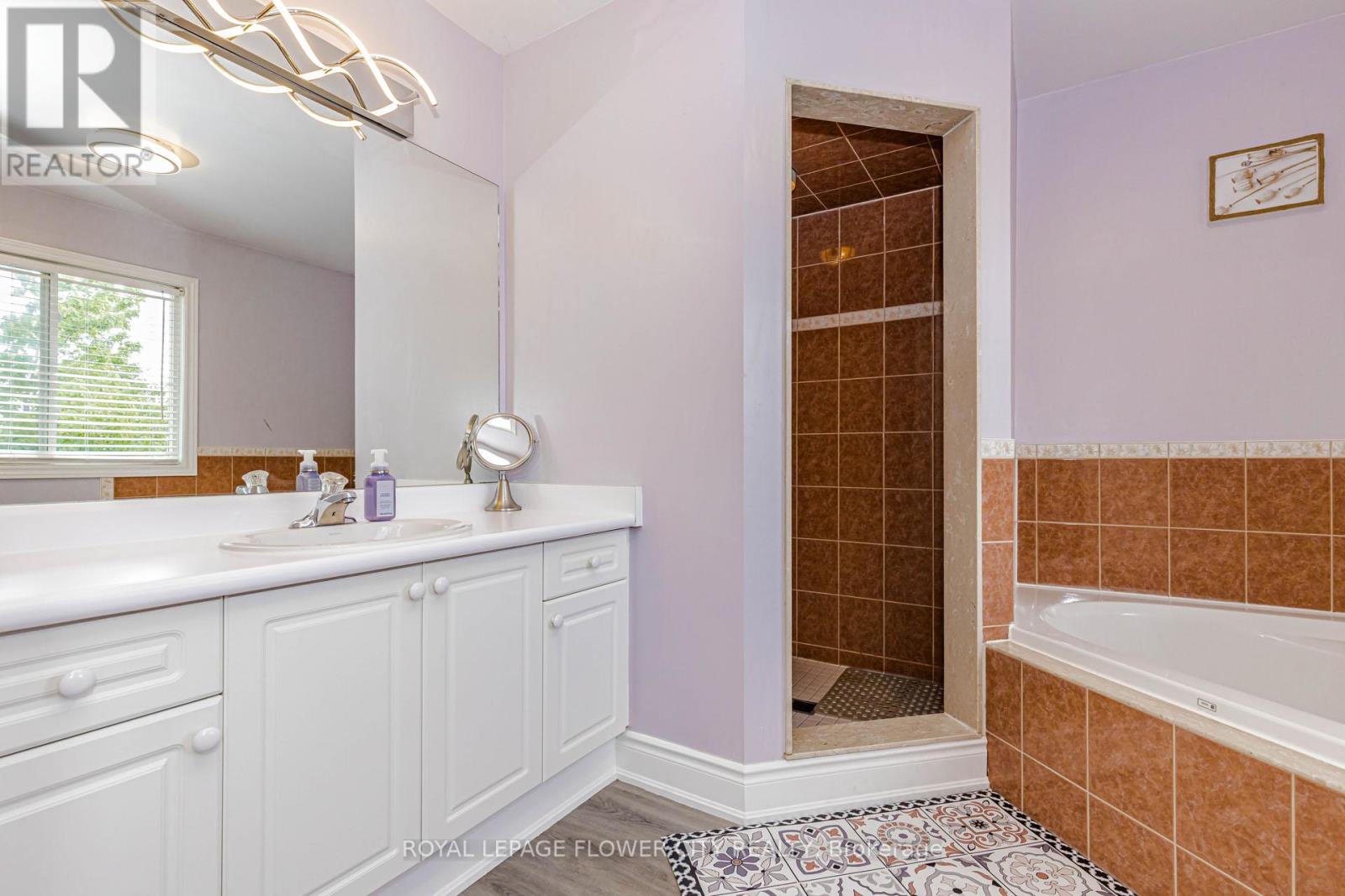 7268 Village Walk, Mississauga, Ontario  L5W 1V7 - Photo 29 - W13472436