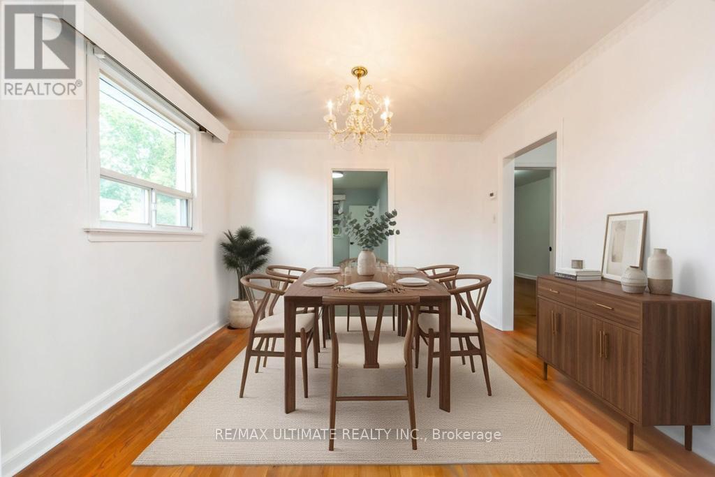 61 Yorkview Drive, Toronto, Ontario  M2R 1J7 - Photo 12 - W13474152