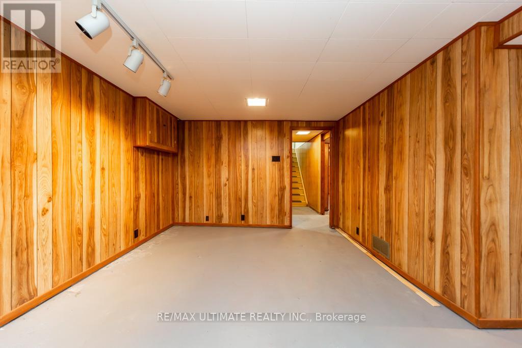61 Yorkview Drive, Toronto, Ontario  M2R 1J7 - Photo 41 - W13474152