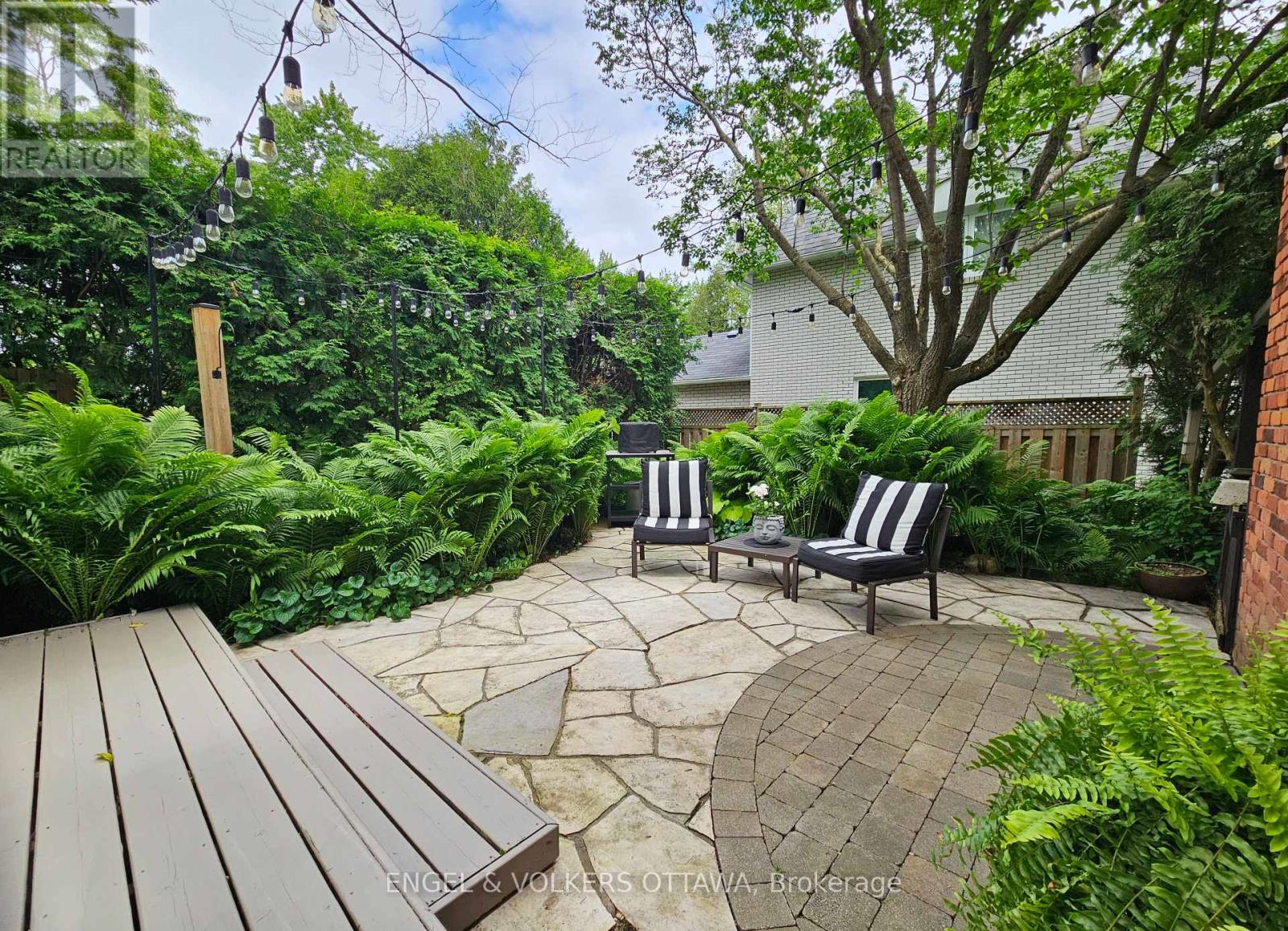 1 Erinlea Court, Ottawa, Ontario  K2E 7C8 - Photo 38 - X13034136