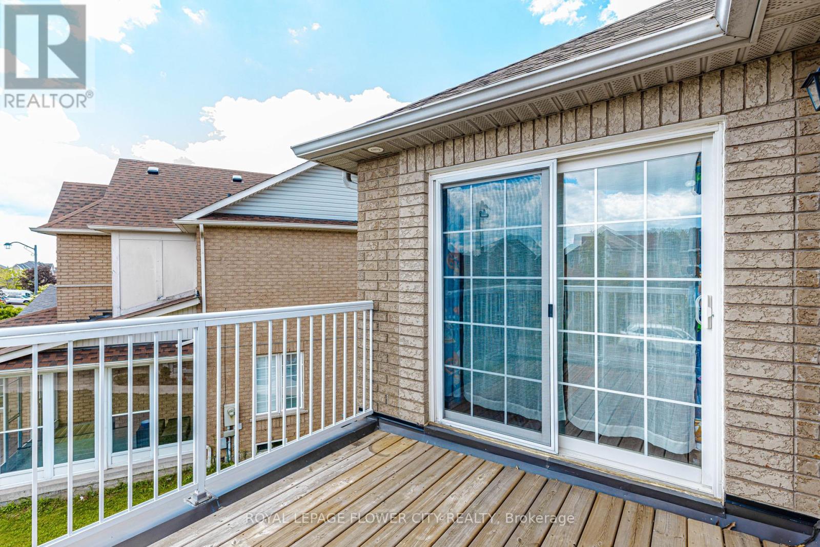 7268 Village Walk, Mississauga, Ontario  L5W 1V7 - Photo 37 - W13472436