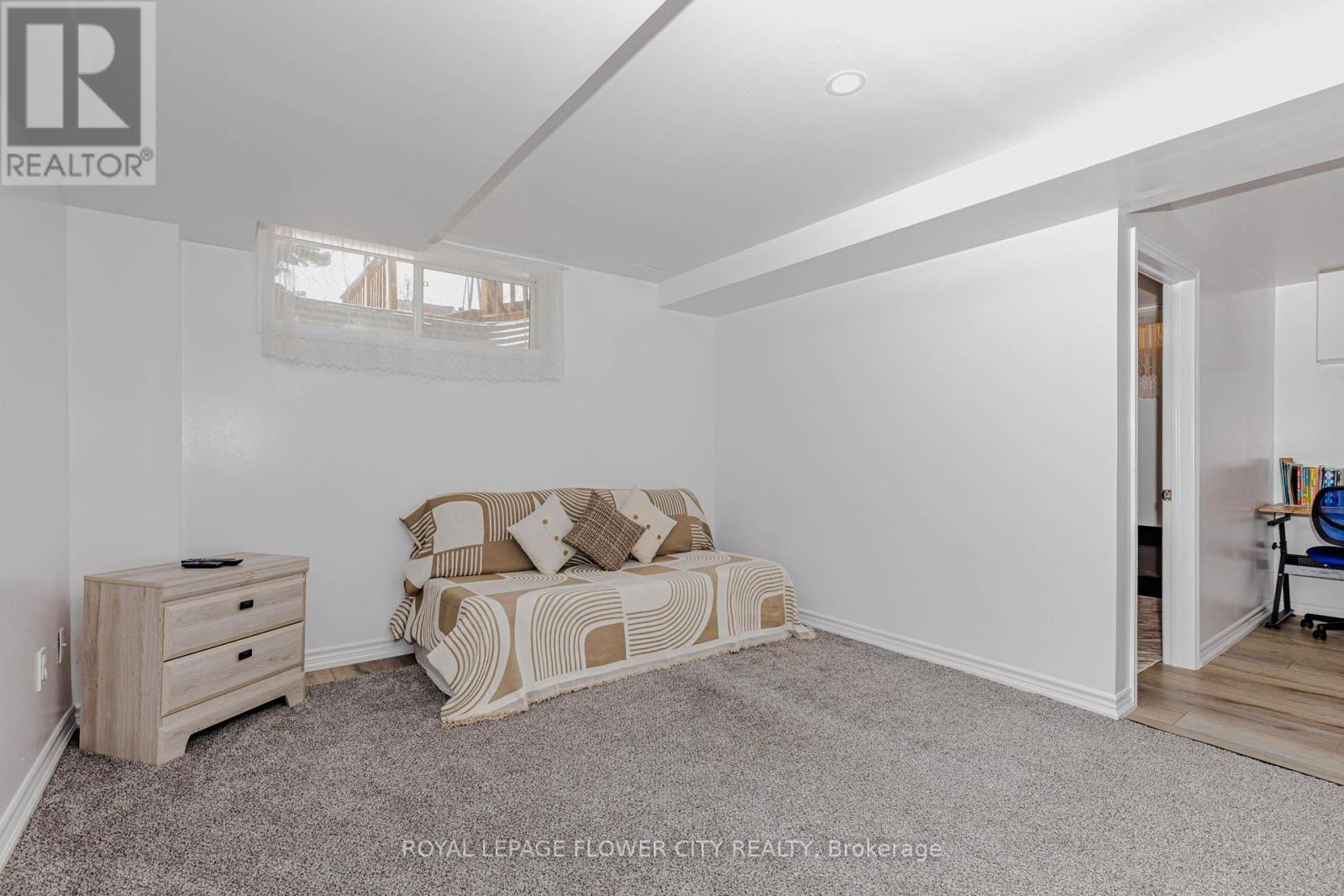 7268 Village Walk, Mississauga, Ontario  L5W 1V7 - Photo 41 - W13472436