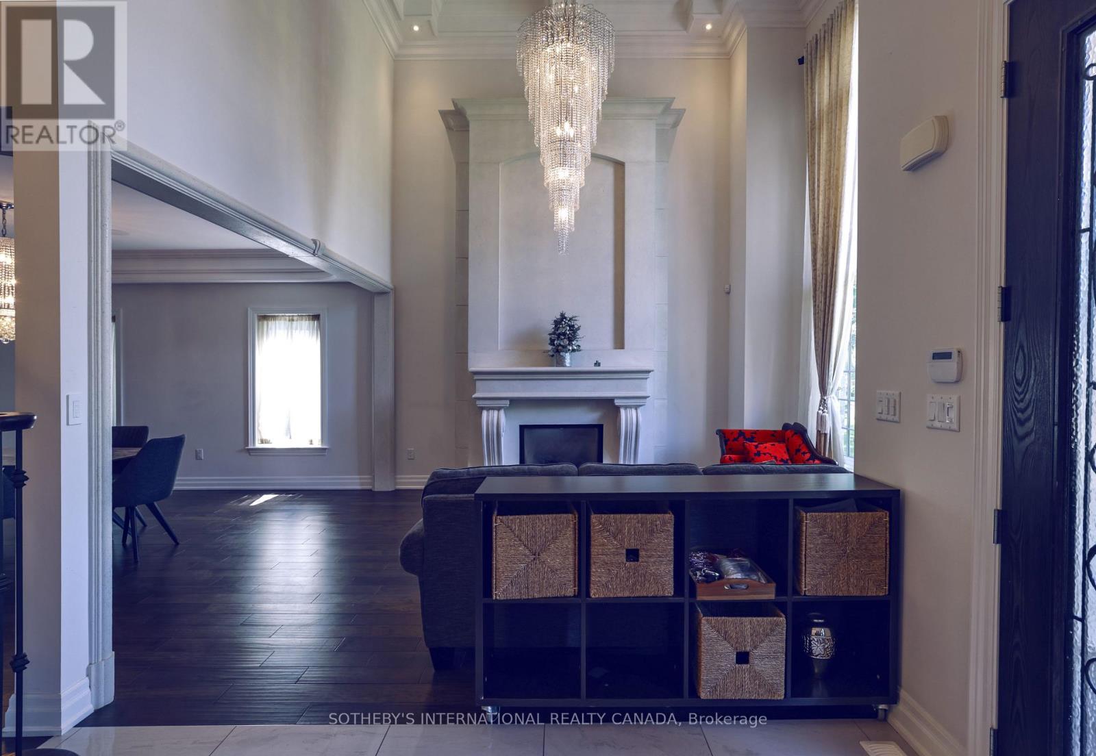 369 Lees Lane, Oakville, Ontario L6L 4S4 - Photo 5 - W13474166