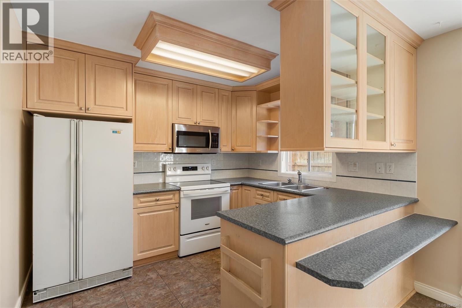 450 Terrahue Rd, Colwood, British Columbia  V9C 2B5 - Photo 12 - 1040946